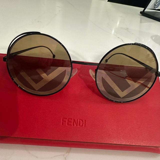 Fendi Women's Festival Sunglasses - Brown/Black on Productcaster.