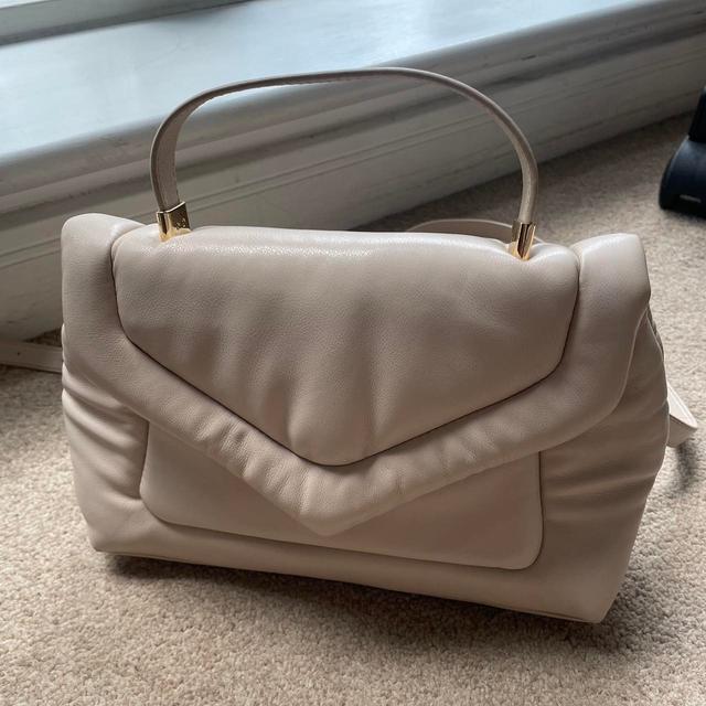 Primark Women's Crossbody bags - Cream/Gold on Productcaster.