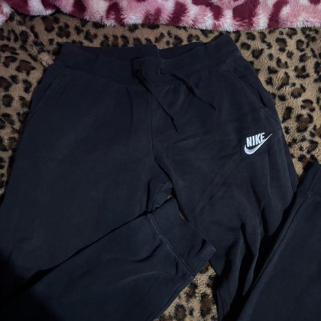 Nike Kids' Sweatpants - Black on Productcaster.