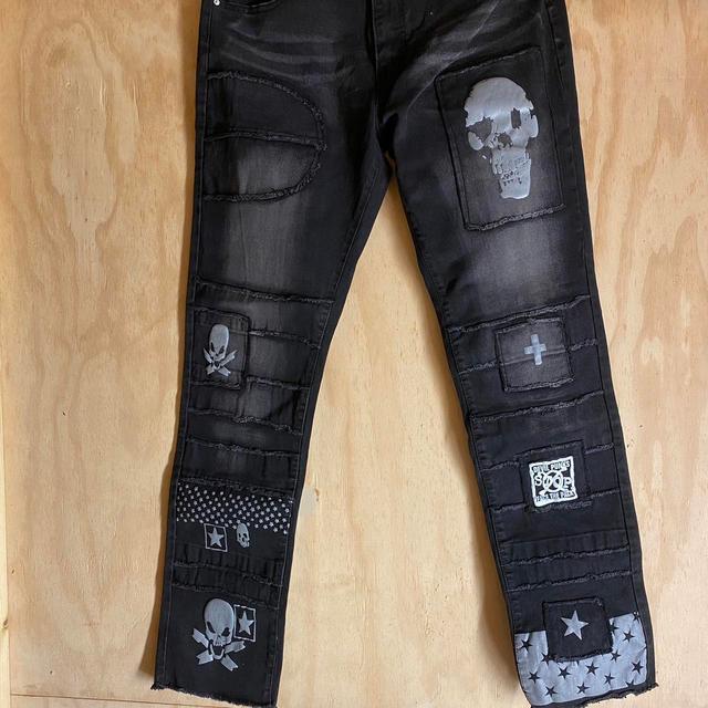 Men's Straight leg Distressed Trousers - Black - 42" on Productcaster.