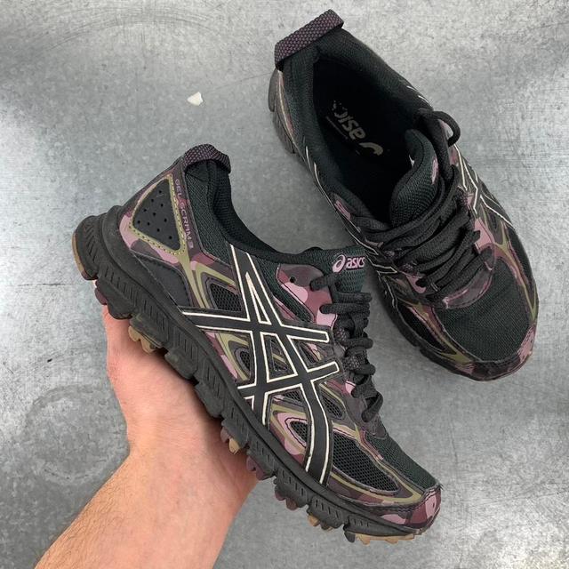 ASICS Women's Trainers - Black/Pink - UK 4 on Productcaster.