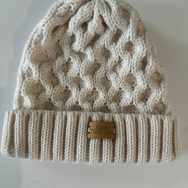 Aran Traditions Women's Beanies - Cream/White on Productcaster.