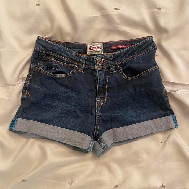 Superdry Women's Shorts - Navy/Blue - 26" on Productcaster.