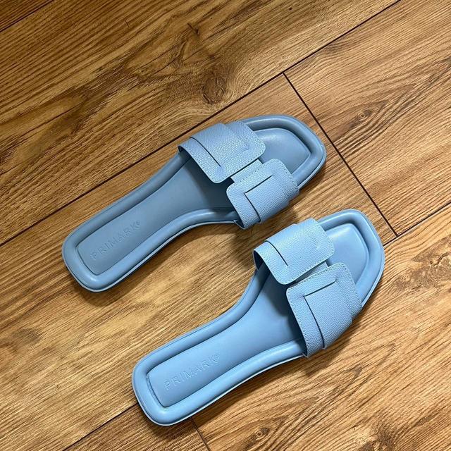 Primark Women's Slides - Blue - UK 5 on Productcaster.