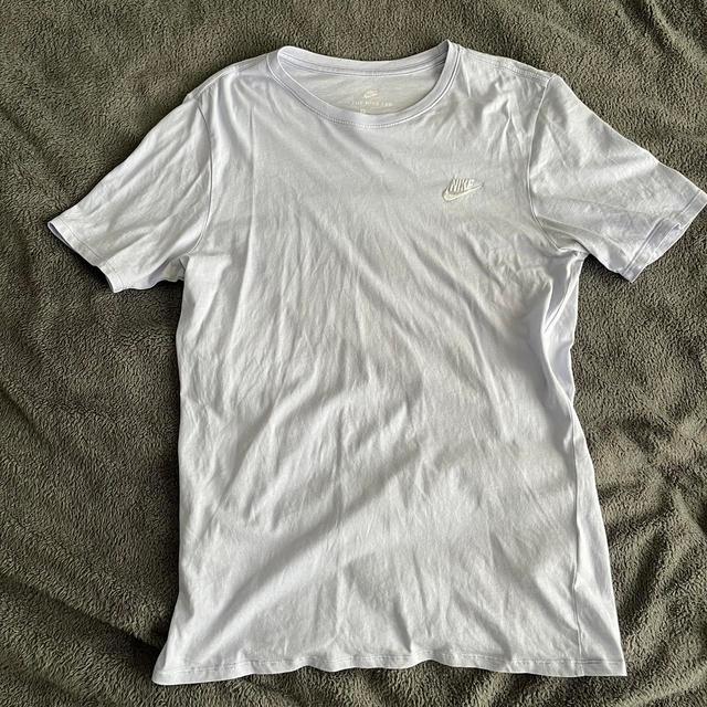 Nike Men's T-shirt - White - M on Productcaster.