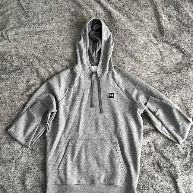 Under Armour Men's Hoodie - Grey - M on Productcaster.