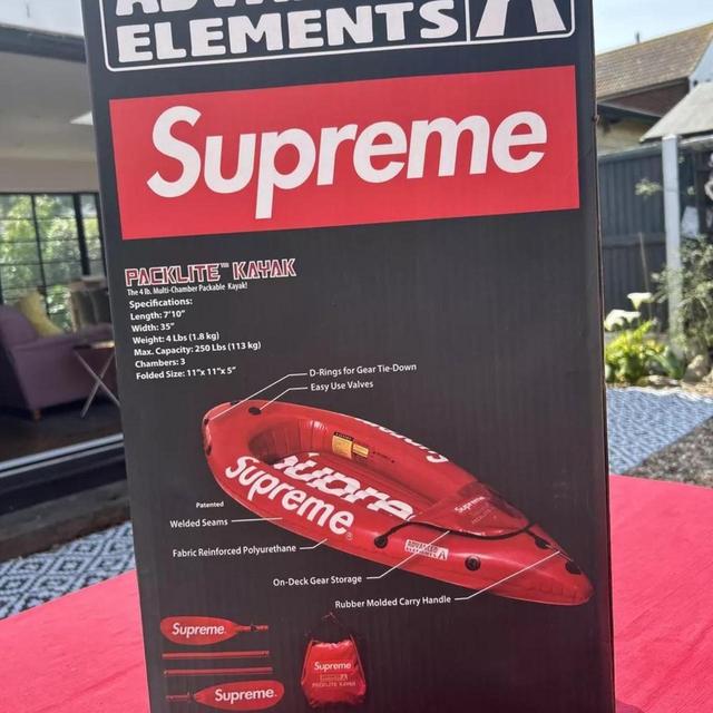 Supreme Water sport - Red on Productcaster.