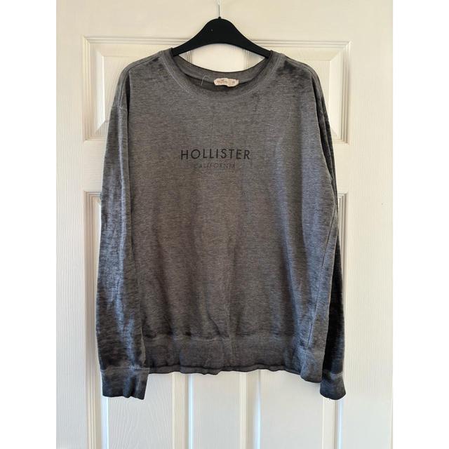 Hollister Co. Women's T-shirt - Grey - XS on Productcaster.