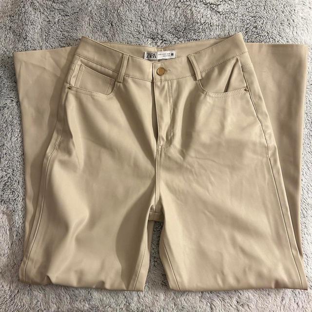 Zara Women's Trousers - Cream/Tan - UK 8 on Productcaster.