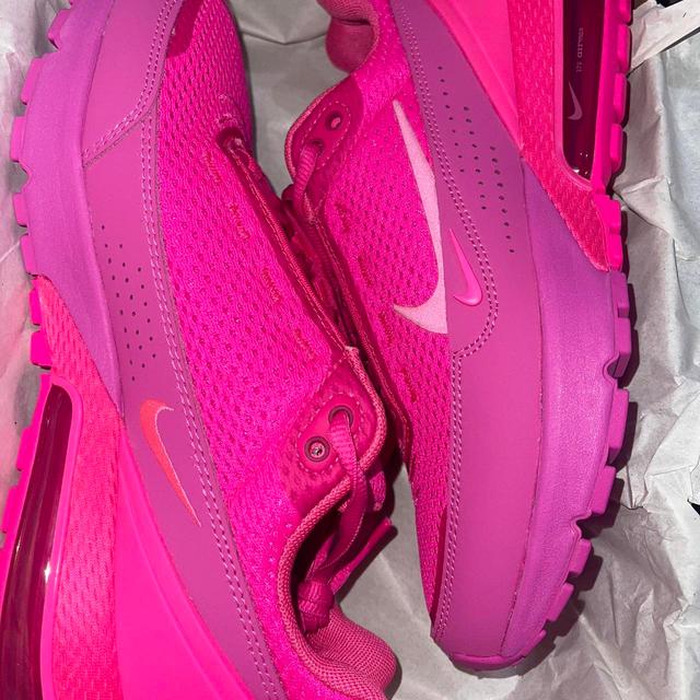 Nike Women's Trainers - Pink - UK 4.5 on Productcaster.