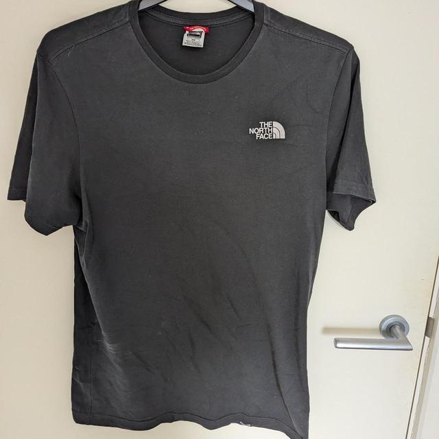 The North Face Men's T-shirt - Black - M on Productcaster.