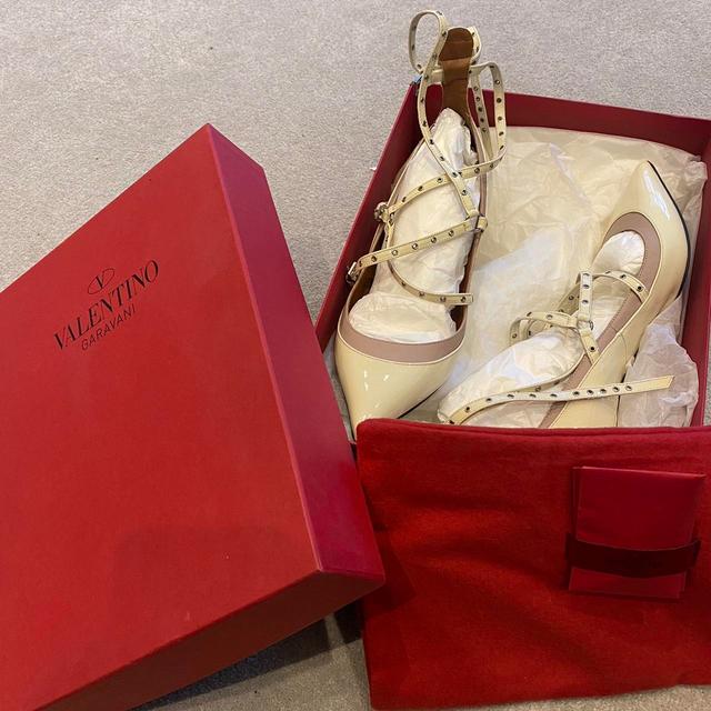 Valentino Women's Footwear - Cream - UK 3.5 on Productcaster.