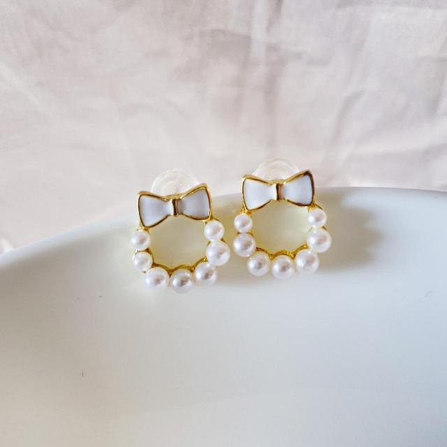 Women's Earrings - White/Gold on Productcaster.