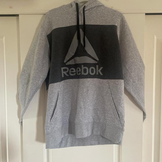 Reebok Men's Hoodie - Grey/Black - M on Productcaster.