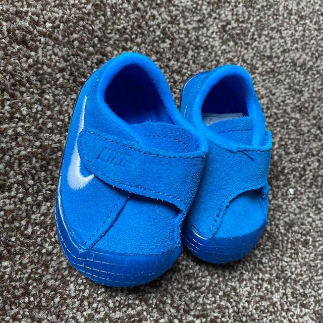 Nike Kids' Trainers - Blue on Productcaster.