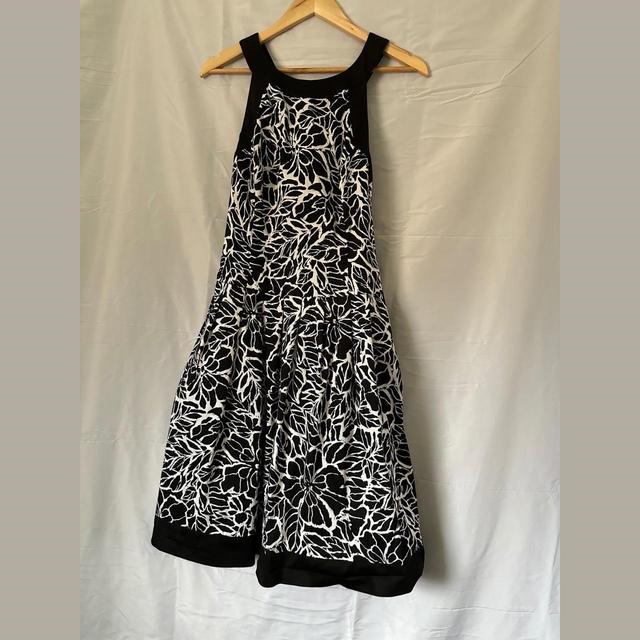 Women's Babydoll Dress - Black/White - 10 on Productcaster.