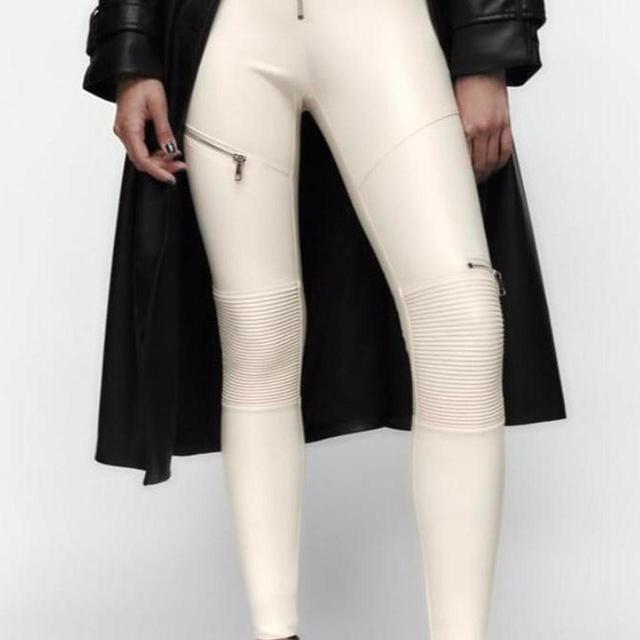 Zara Women's Leggings - Cream - S on Productcaster.