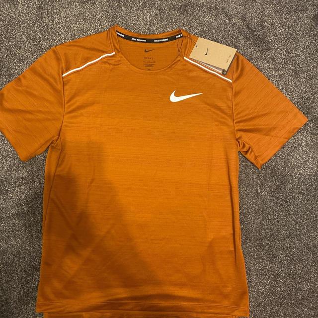 Nike Men's T-shirt - Orange/Brown - S on Productcaster.