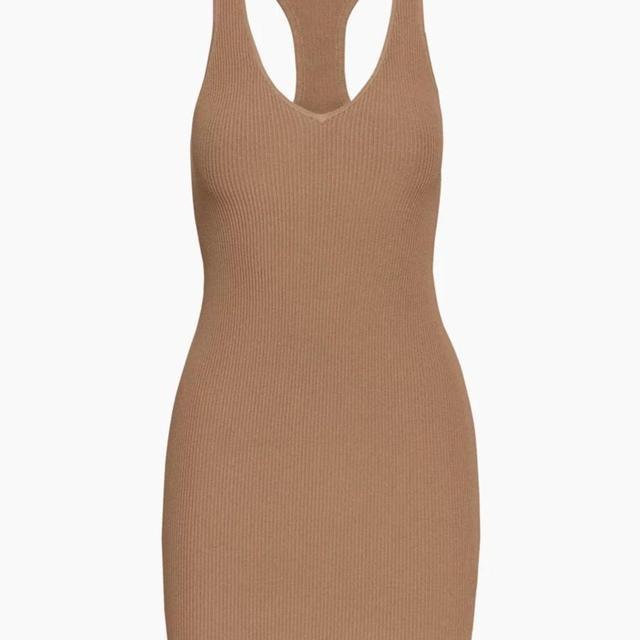 Aritzia Women's Dress - Tan - XS on Productcaster.