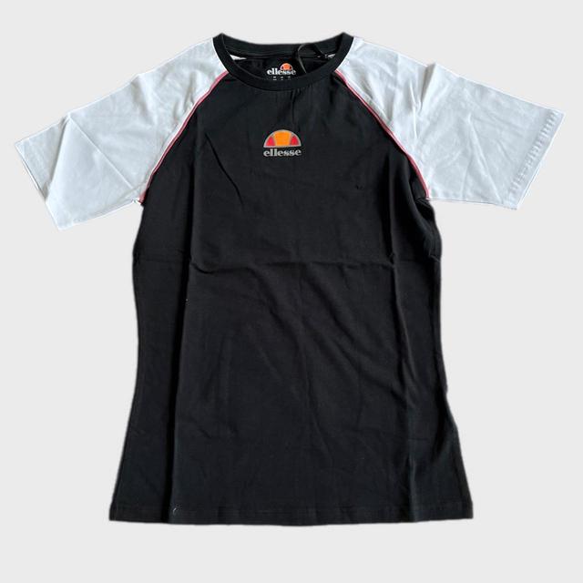 Ellesse Women's T-shirt - Black - 10 on Productcaster.