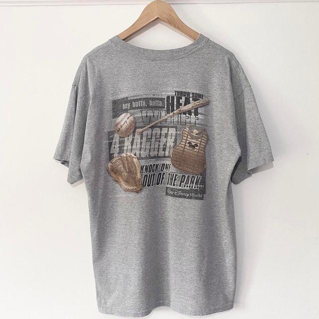 Disney Men's T-shirt - Grey - L on Productcaster.