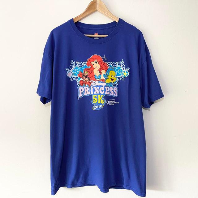 Hanes Women's T-shirt - Blue/Multi - XL on Productcaster.