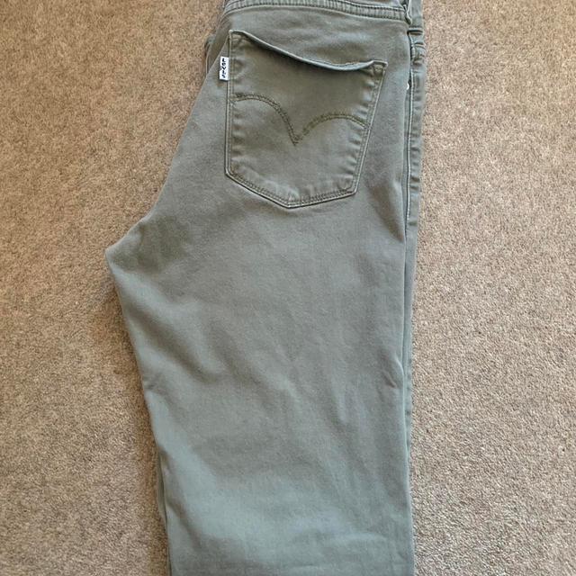 Levi's Women's Jeans - Green/Khaki - 29" on Productcaster.