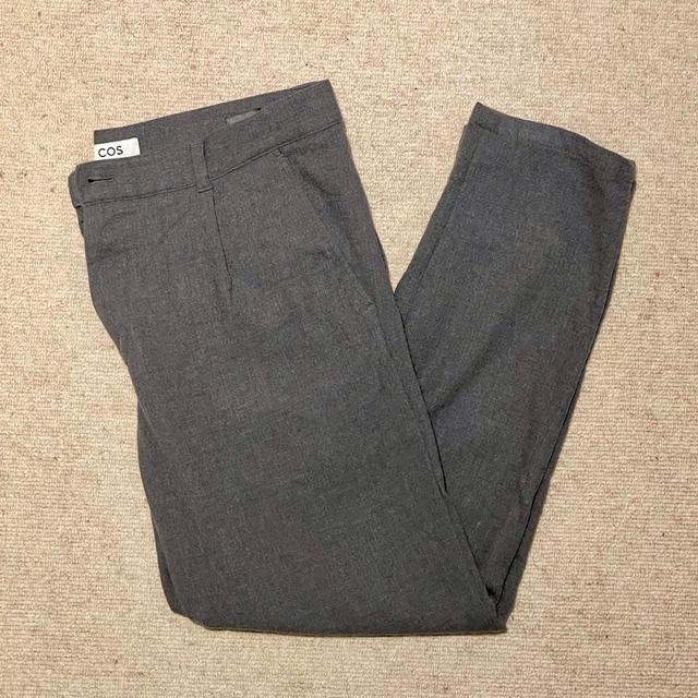 COS Men's Trousers - Grey - XL on Productcaster.