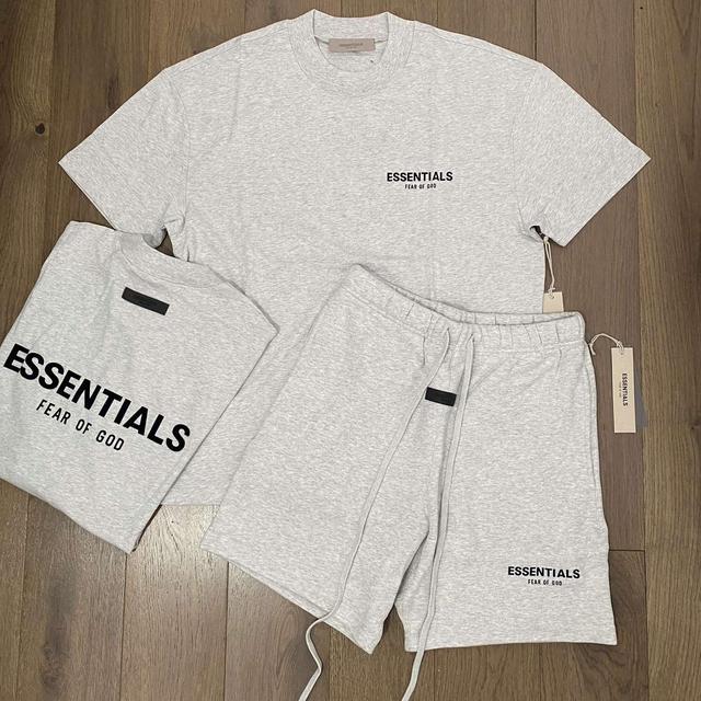 Essentials Men's Shorts - Grey - S on Productcaster.