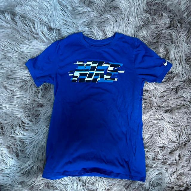 Nike Women's T-shirt - Blue - S on Productcaster.