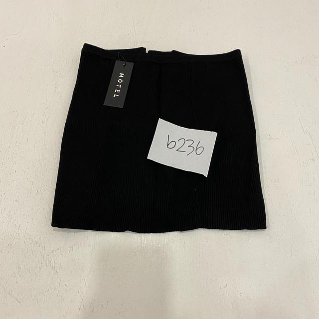 Motel Women's Skirt - Black - XS on Productcaster.