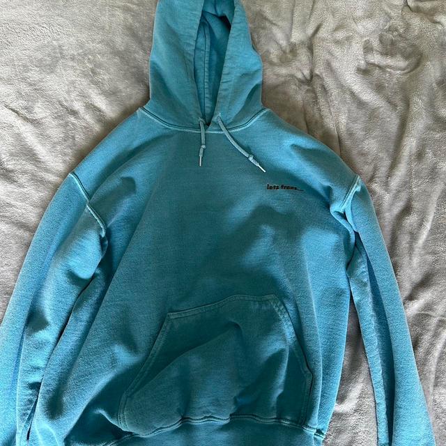 iets frans... Women's Hoodie - Blue - 6 on Productcaster.