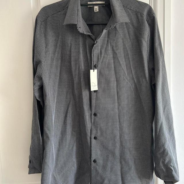 River Island Men's Shirt - Grey/Black - L on Productcaster.