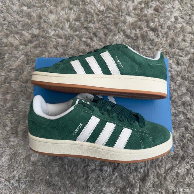 Adidas Women's Trainers - Green - UK 4.5 on Productcaster.