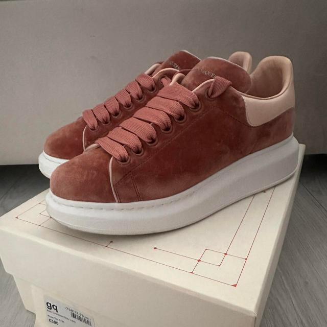 Alexander McQueen Women's Trainers - Pink - UK 6 on Productcaster.