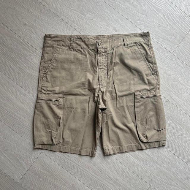 Nike Men's Shorts - Cream/Tan - XL on Productcaster.