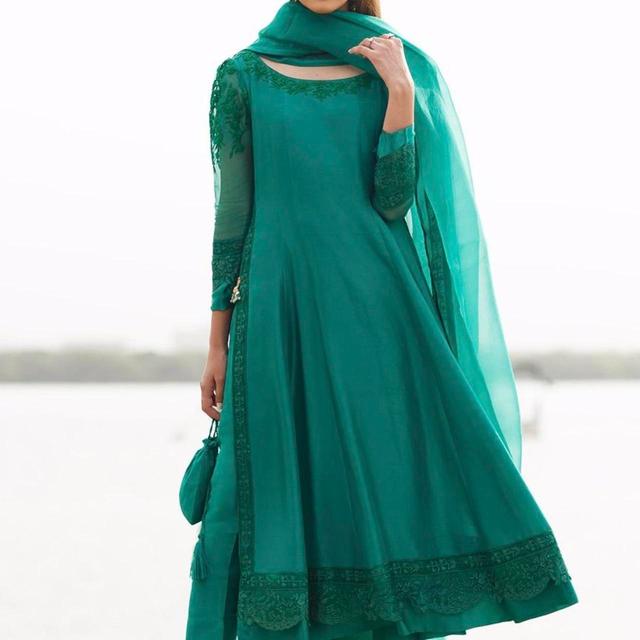 Farah Talib Aziz Women's Dress - Green - 10 on Productcaster.