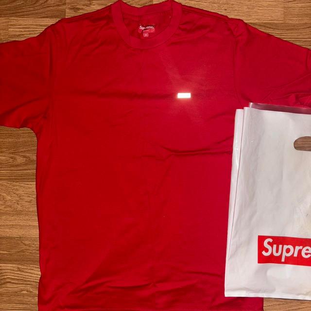 Supreme Men's T-shirt - Red - M on Productcaster.