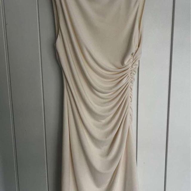 Zara Women's Dress - Cream/White on Productcaster.