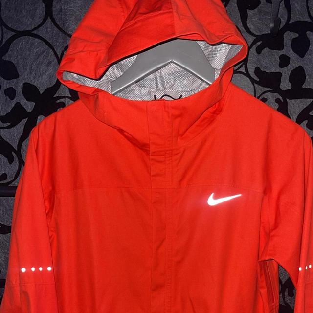 Nike Men's Windbreaker Jacket - Red - S on Productcaster.