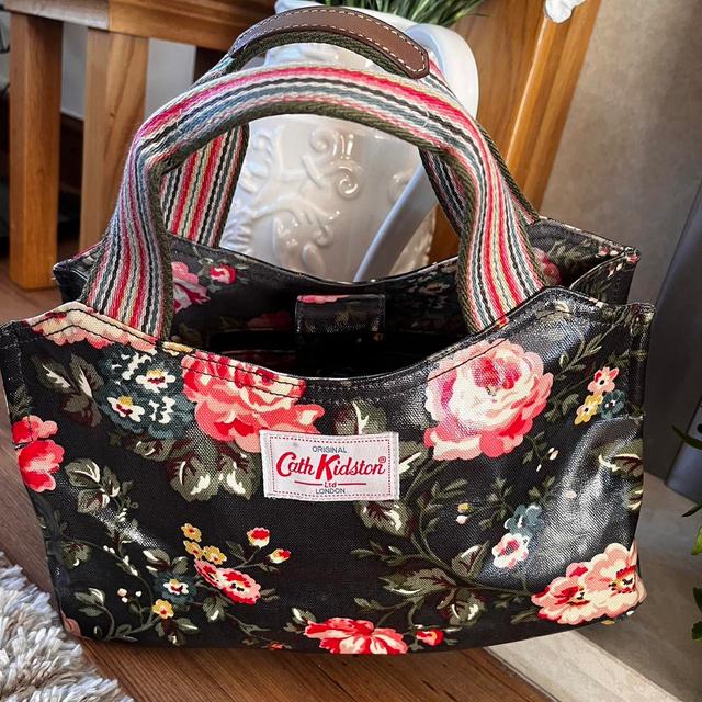 Cath Kidston Women's Shoulder bags - Multi on Productcaster.