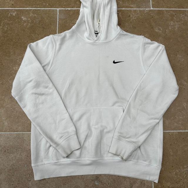 Nike Men's Hoodie - White - M on Productcaster.