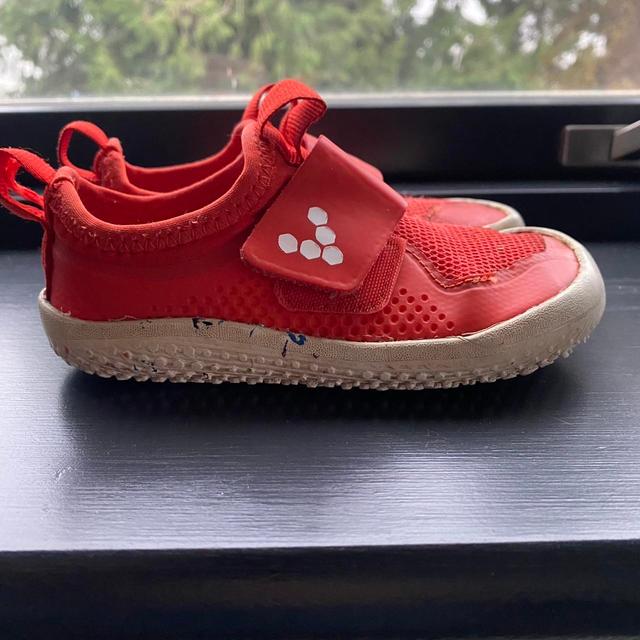 Vivobarefoot Kids' Trainers - Red/Orange - 8 on Productcaster.