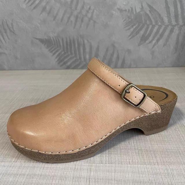 Deadstock Women's Slippers - Brown - UK 6 on Productcaster.