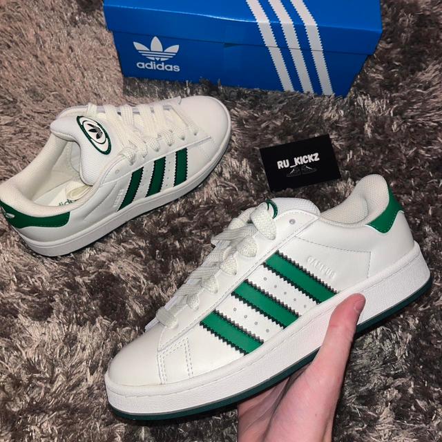 Adidas Women's Trainers - White/Green - UK 5.5 on Productcaster.