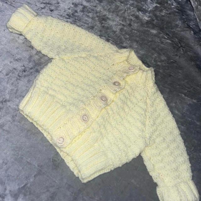 Custom Kids' Jumper - Yellow on Productcaster.