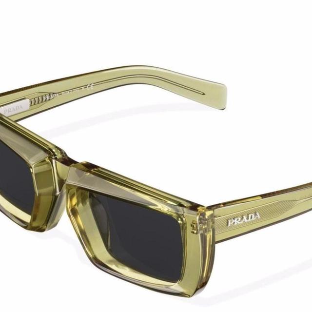 Prada Men's Festival Sunglasses - Green on Productcaster.