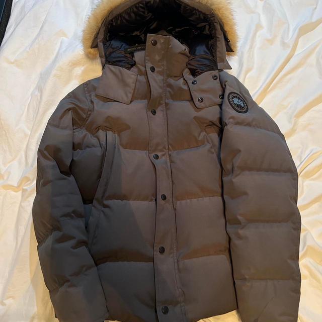 Canada Goose Men's Jacket - Grey - M on Productcaster.