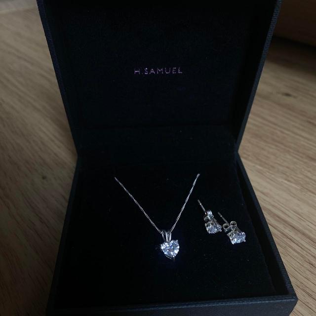 H. Samuel Women's Jewellery - Silver on Productcaster.