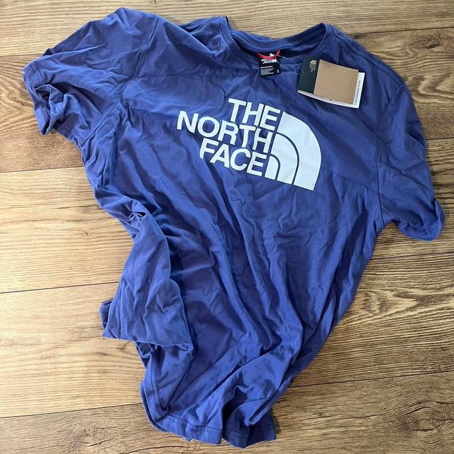 The North Face Men's T-shirt - Purple - XL on Productcaster.